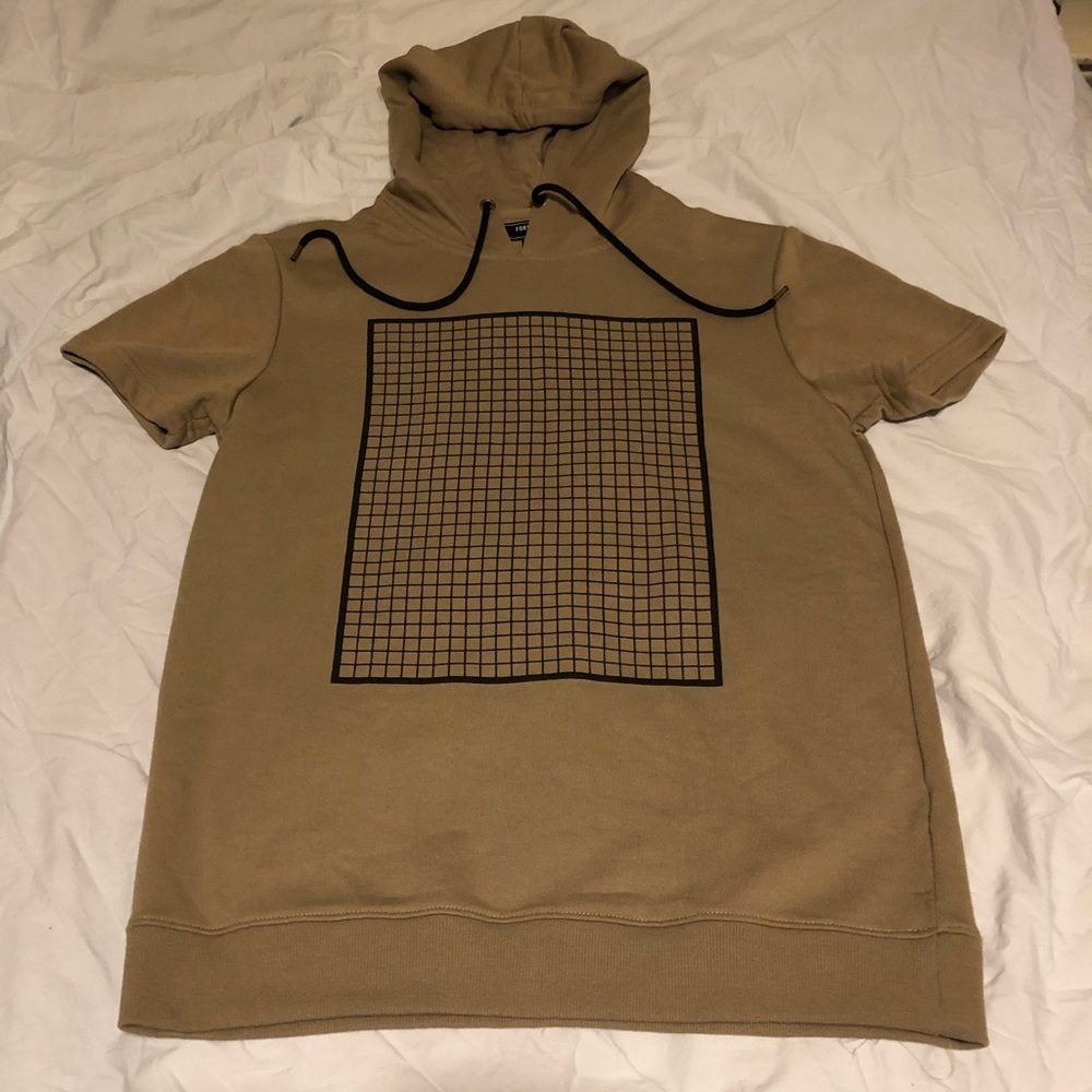 Forever 21 Shirt/Hoodie